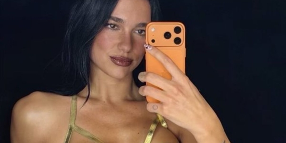 DUA LİPA’DAN TEKNOLOJİ ŞOVU!