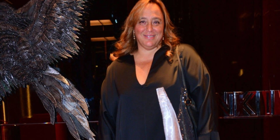 Hülya Avşar’dan Ayşe Barım açıklaması: Güçlü Olan Güçsüzü Yiyecek