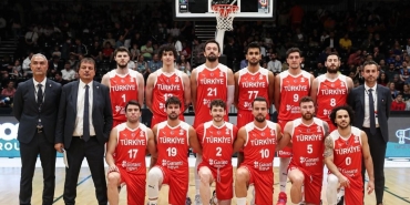 1200x627-a-milli-erkek-basketbol-takimimizin-euro-basket-2022-aday-kadrosu-aciklandi-1658761637995