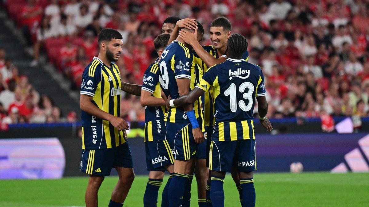 1200x675-fenerbahcenin-uefa-sampiyonlar-ligi-play-off-turundaki-muhtemel-rakibi-belli-oldu-1754302600600