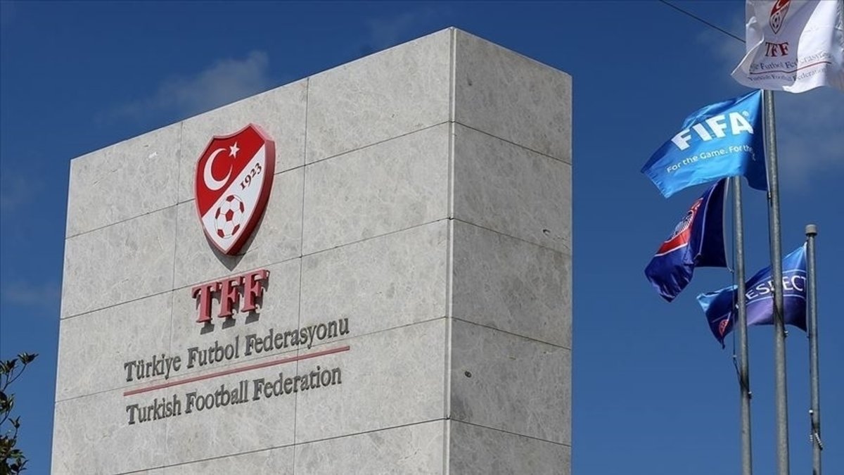 1200x675-tff-2025-2026-sezonu-transfer-donemi-tarihlerini-acikladi-1746718674714