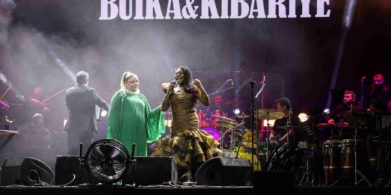 KİBARİYE VE BUIKA’DAN UNUTULMAZ KONSER