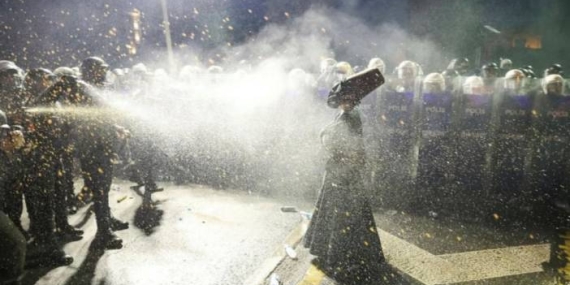 ZOR GECE! TÜRKİYE GENELİNDE İMAMOĞLU PROTESTOLARI: 100’LERCE GÖZALTI