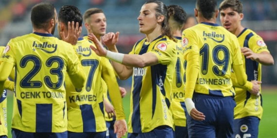 Fenerbahçe’de Yıldızdan Ayrılık Krizi