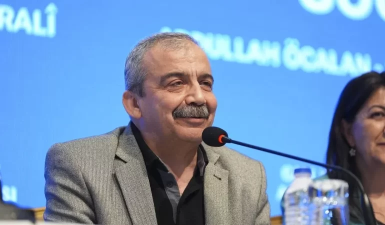 SIRRI SÜREYYA ÖNDER’İN SAĞLIK DURUMUNA İLİŞKİN FLAŞ AÇIKLAMA