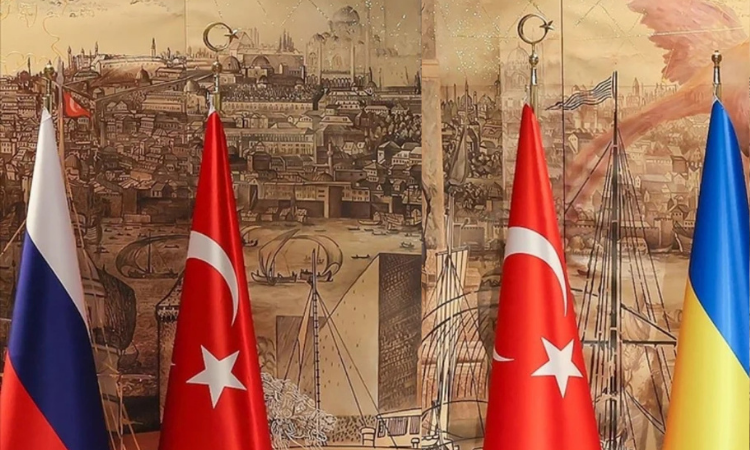 RUSYA VE UKRAYNA 3 YIL SONRA YENİDEN AYNI MASADA