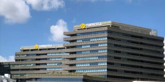 TURKCELL, UKRAYNA’DAKİ ÜÇ ŞİRKETİNİ DVL TELECOM’A SATTI!