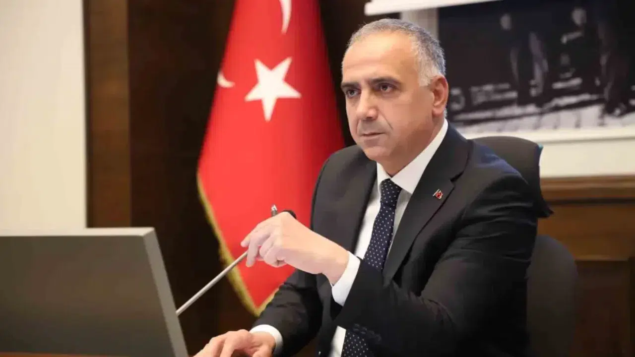 2598-buyukcekmece-belediye-baskan-vekili-ahmet-sahin-ve-soforu-tutuklandi