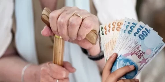 EMEKLİ MAAŞLARINDAN YÜZDE 25’E KADAR KESİNTİ YASALAŞIYOR