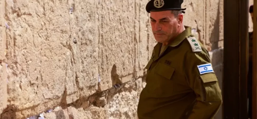 3781-gulsen-kimdir-hayati-kariyeri-sarkilari-ve-ozel-yasami