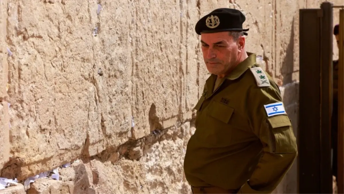 3781-gulsen-kimdir-hayati-kariyeri-sarkilari-ve-ozel-yasami