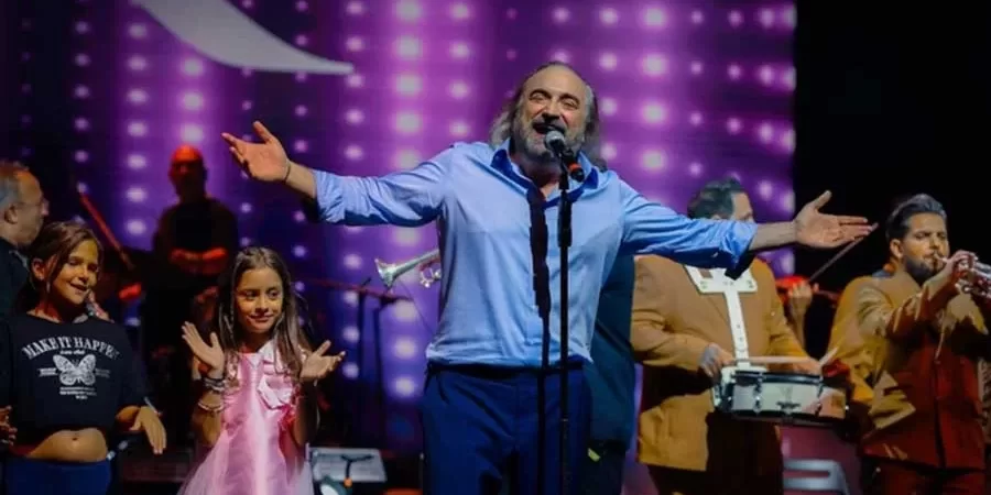 3781-gulsen-kimdir-hayati-kariyeri-sarkilari-ve-ozel-yasami