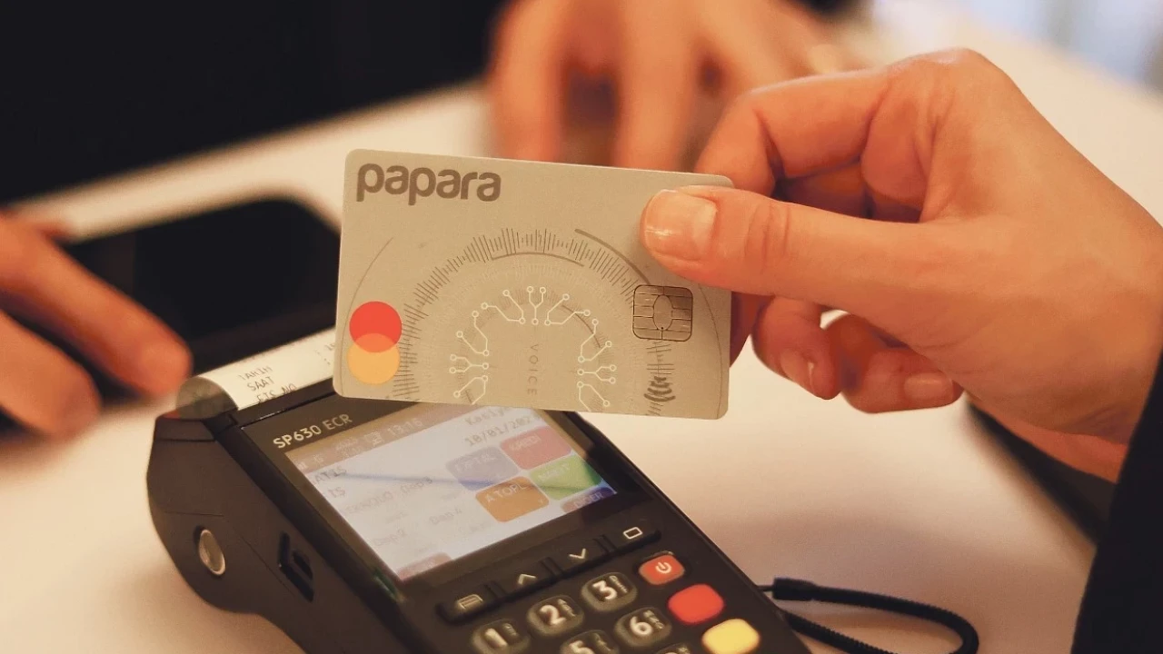 3781-gulsen-kimdir-hayati-kariyeri-sarkilari-ve-ozel-yasami