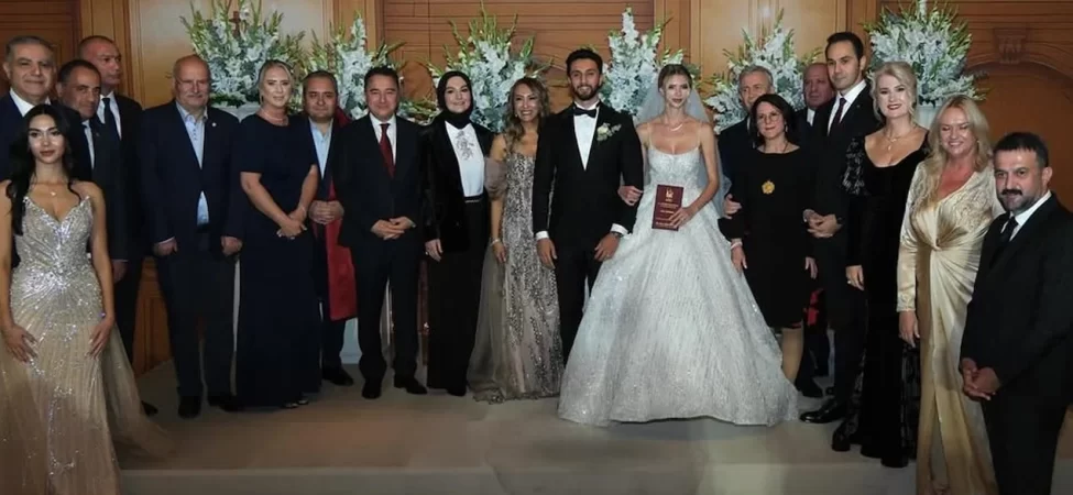 3781-gulsen-kimdir-hayati-kariyeri-sarkilari-ve-ozel-yasami