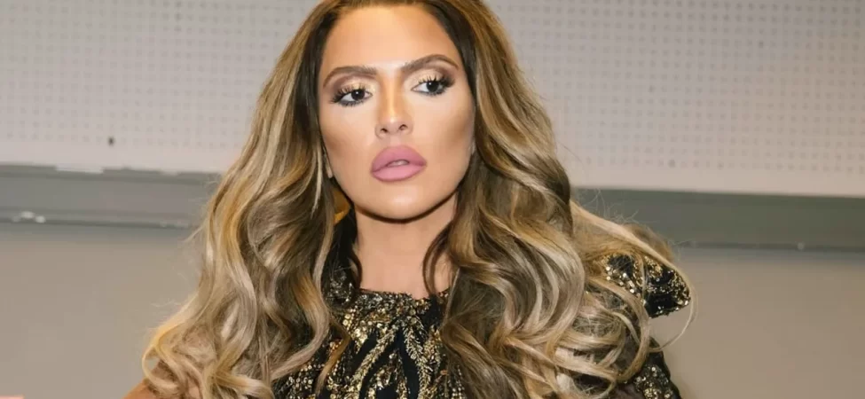 3781-gulsen-kimdir-hayati-kariyeri-sarkilari-ve-ozel-yasami