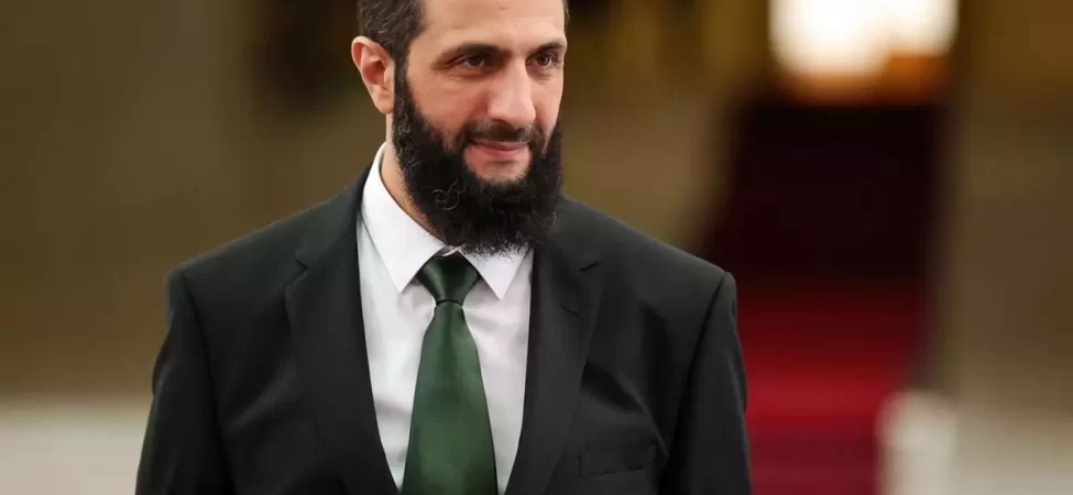 3781-gulsen-kimdir-hayati-kariyeri-sarkilari-ve-ozel-yasami