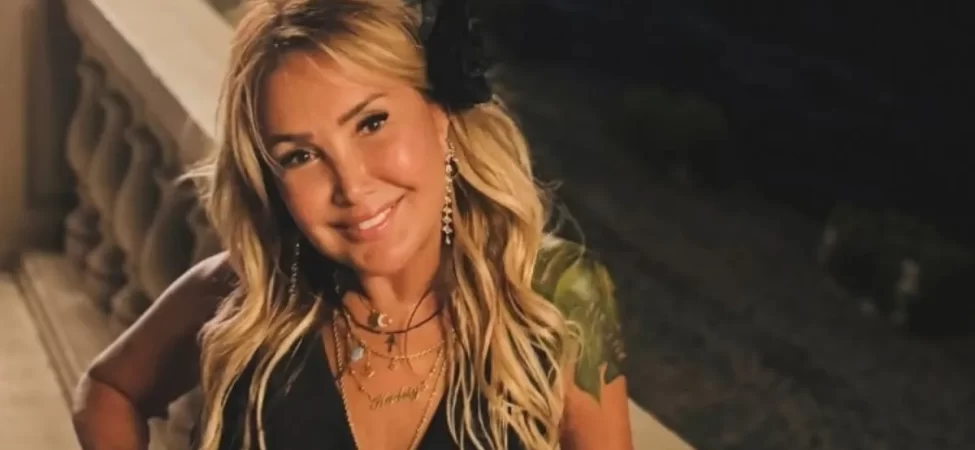 3781-gulsen-kimdir-hayati-kariyeri-sarkilari-ve-ozel-yasami