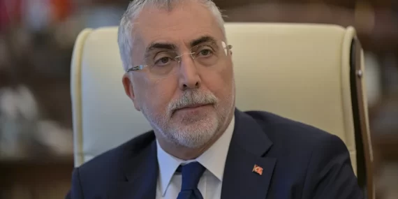 Emeklilere Bayram İkramiyesi Müjdesi: Yeni Düzenleme Yolda