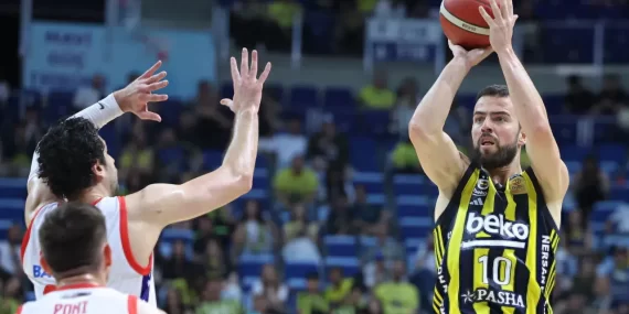 FENERBAHÇE BEKO’DAN FİNAL BİLETİ!