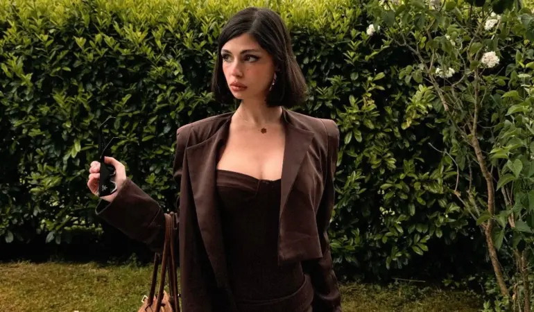 Zeynep Atılgan tatile çıktı: Paylaştığı kareler beğeni topladı
