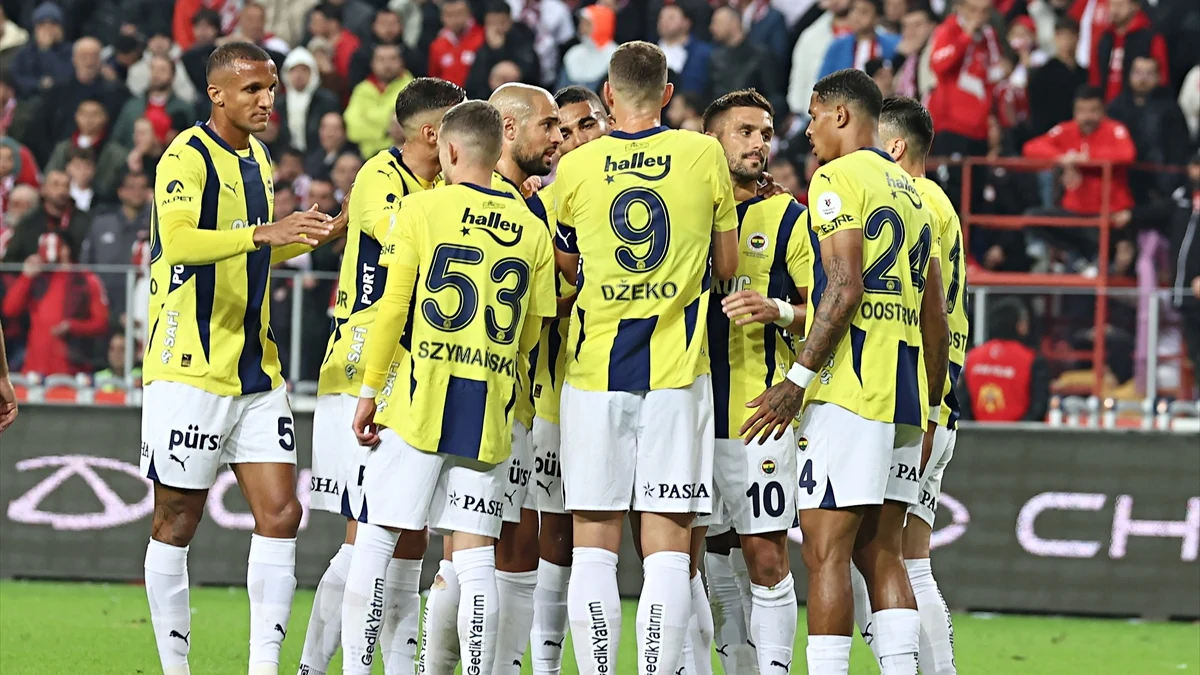 Fenerbahçe ve Beşiktaş Avrupa Ligi’nde Göz Dolduracak: Muhtemel 11’ler