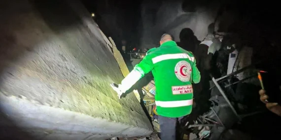 Kemal Advan Hastanesi Yakınında Felaket: İsrail’in Hedefi Yine Siviller Oldu