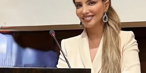 **”Mauro Icardi’nin Yeni Aşkı: Wanda Nara’dan Sonra Angela Burgos İddiaları Gündemde”**