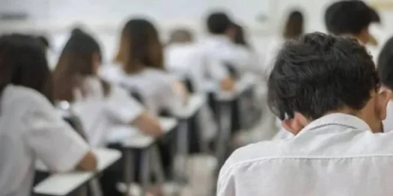 OKUL KIYAFETLERİNDE YENİ DÜZEN! MEB’DEN KRİTİK KARAR