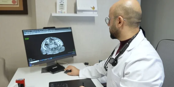 Gençler Elektronik Sigara ile Zehirleniyor: Kanser Riski Giderek Artıyor