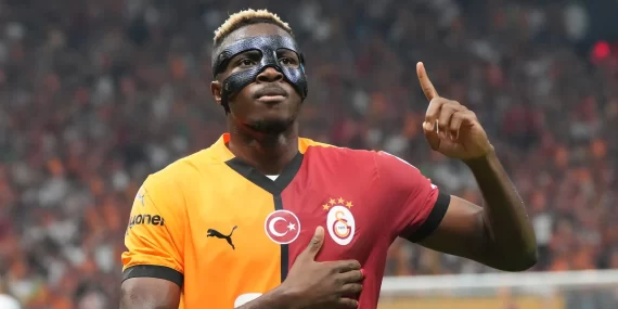 Victor Osimhen Manchester United’a Rest Çekti: “Galatasaray’a Söz Verdim!”