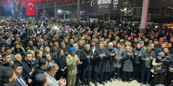 6 ŞUBAT DEPREMİ: TÜRKİYE SESSİZ YÜRÜYÜŞLERLE ANDI