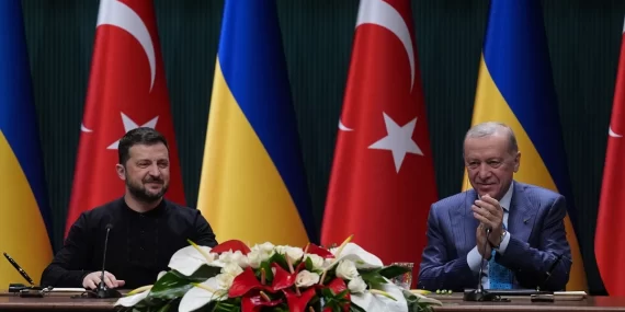 CUMHURBAŞKANI ERDOĞAN, ZELENSKY’Yİ ANKARA’DA AĞIRLADI