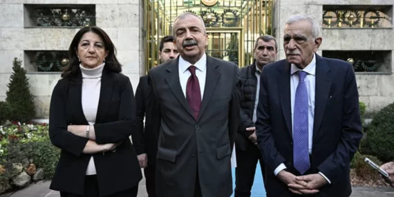 PKK’NIN SİLAHLI MÜCADELE DÖNEMİ SONA ERDİ