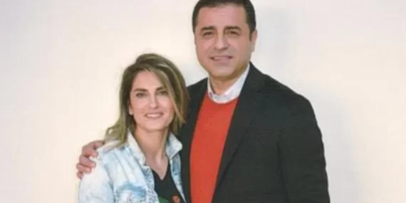 SELAHATTİN DEMİRTAŞ EŞİNİN AMELİYATINA REFAKAT ETTİ