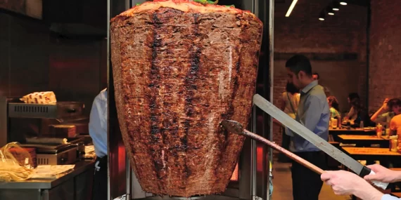 ALMANYA ET DÖNERDEN VAZGEÇİYOR!