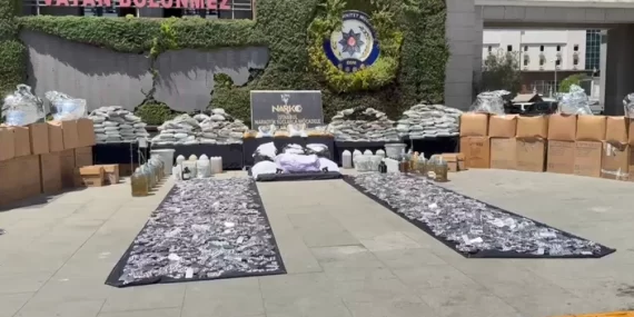 İSTANBUL’DA DEV UYUŞTURUCU OPERASYONU