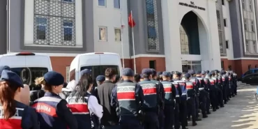 683038a4304a2_artvin-merkezli-urfa-dahil-5-ilde-operasyon-25-tutuklama