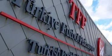 685995c796a4e482__w1200xh675