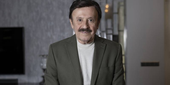 SELAMİ ŞAHİN TATİLDE DÜŞTÜ, HASTANEYE KALDIRILDI!