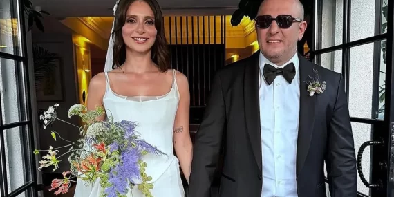 Oyuncu Meriç Aral’dan Oğluyla İlk Kare: Güneş’in 9 Ay 40 Gün Hikayesi Sosyal Medyada