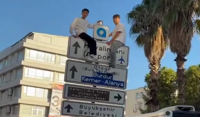 Nisa Saraçoğlu’ndan Kızılay Tabelası Akımı Açıklaması!