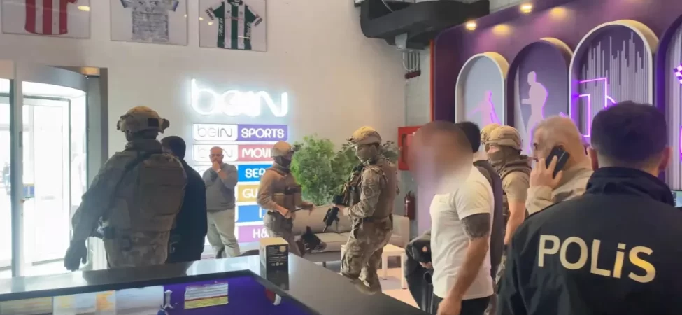 69104f9fa42f462f797d9828