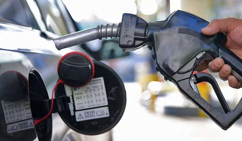 Motorine 2,44 Liralık İndirim Geliyor: Enerji Piyasasında Beklenen Gelişme