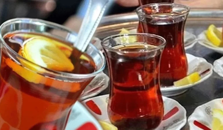 ÇAYA KONAN LİMONA EKSTRA ÜCRET CEZASI: İŞLETMEYE YAPTIRIM YAĞDI