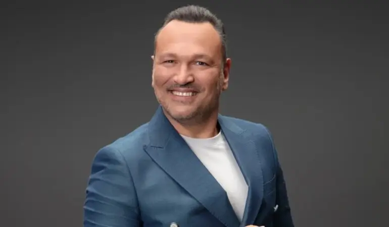 Ali Sunal’dan 25. Yıla Özel Büyük Dönüş!