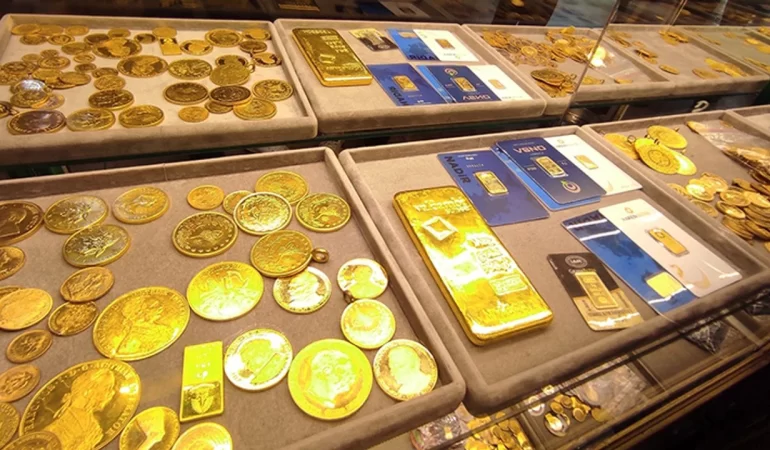 Ons Altın Tarihi Rekor Kırdı: İlk Kez 4 Bin 100 Doların Üzerine Çıktı