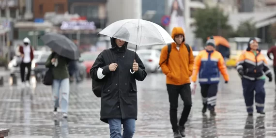 Meteoroloji’den 4 Günlük Uyarı: İstanbul ve Birçok İl Sağanak Yağışlı Hava Etkisine Girecek