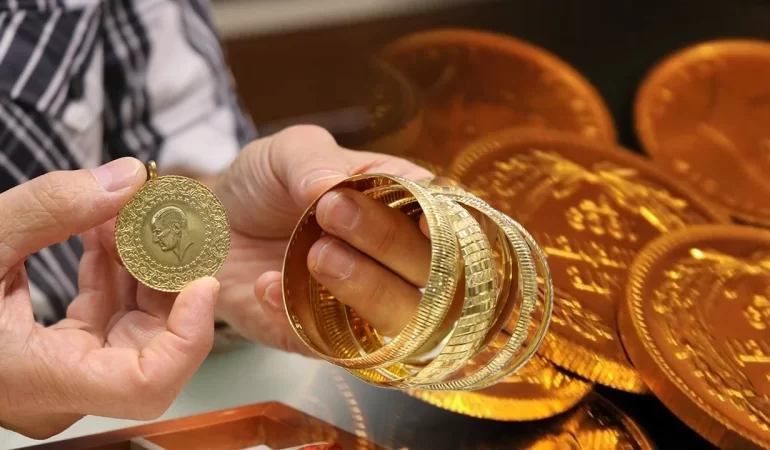 Altında Sert Düşüş! 22 Ekim Piyasalarında Altın ve Döviz Gelişmeleri