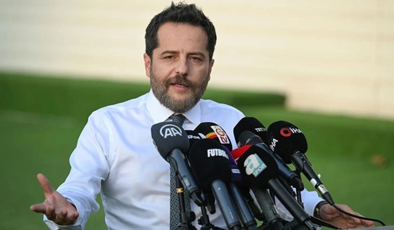 İş İnsanından Duygusal Açıklama: Erden Timur, Eşinin Kanserine Dikkat Çekti