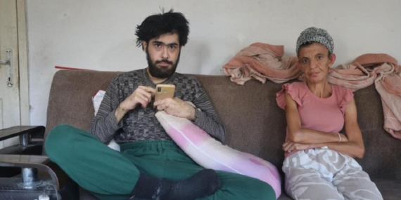 Hatay’da Deprem Sonrası Telefon ve Bilgisayar Bağımlılığı!